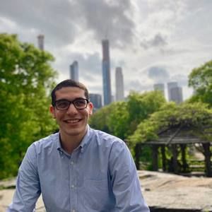 Meet your Posher, Yoni